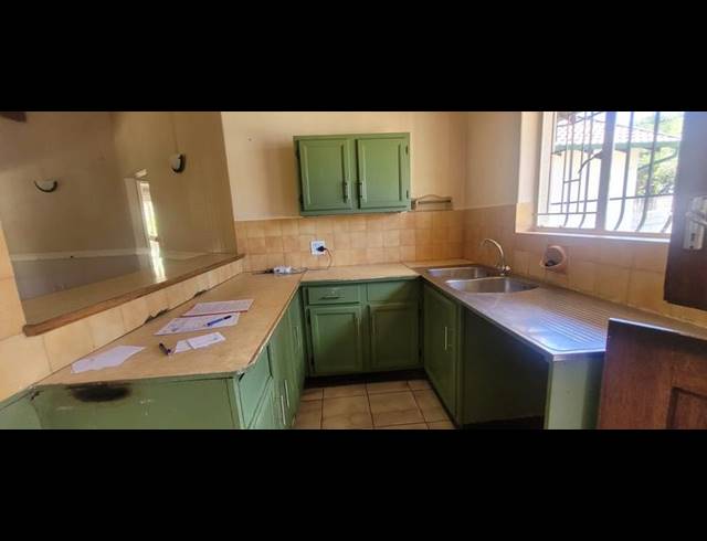 3 BEDROOM HOUSE FOR SALE IN ALBERTSDAL